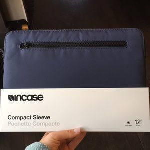 MacBook Compact Sleeve 12” Apple Laptop